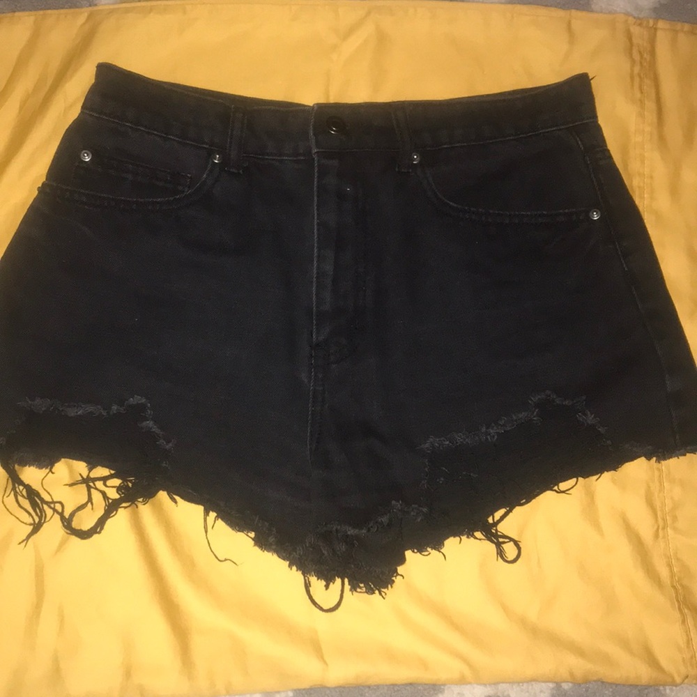 Jean Shorts/ FOREVER 21